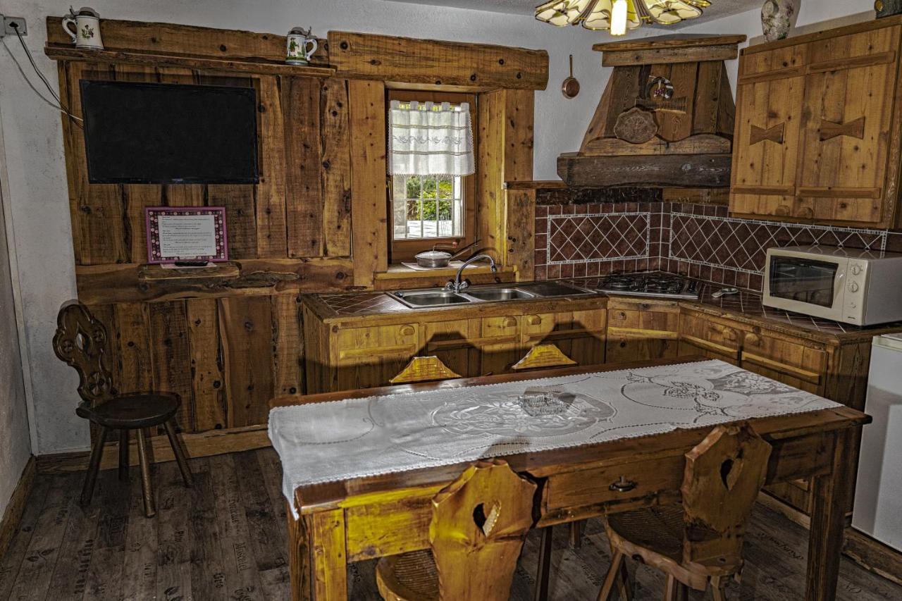 Agriturismo B&B Chevres A Cheval Charvensod Ngoại thất bức ảnh