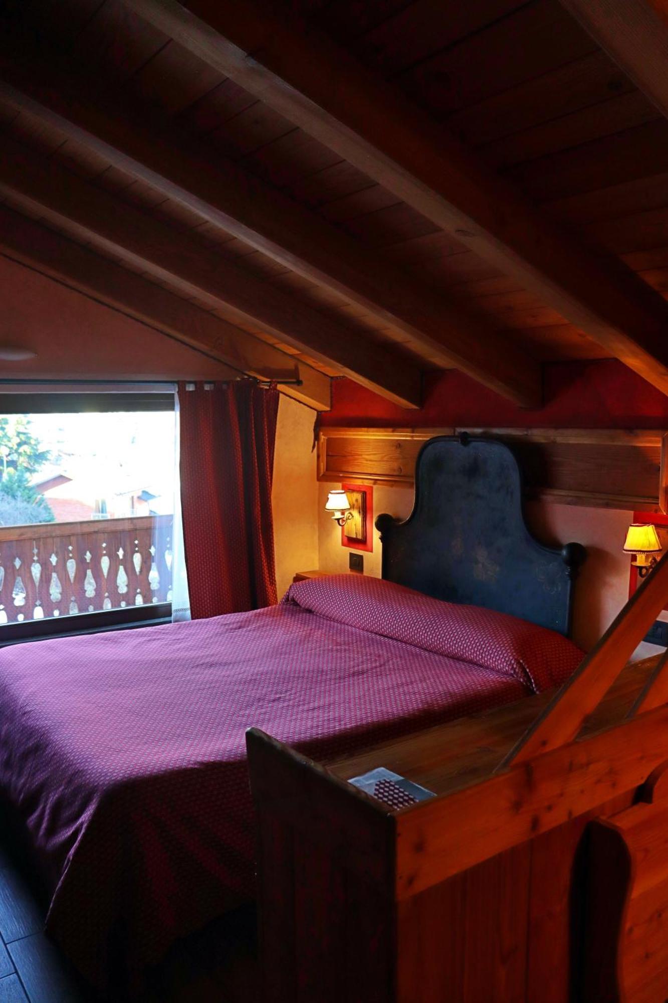 Agriturismo B&B Chevres A Cheval Charvensod Ngoại thất bức ảnh