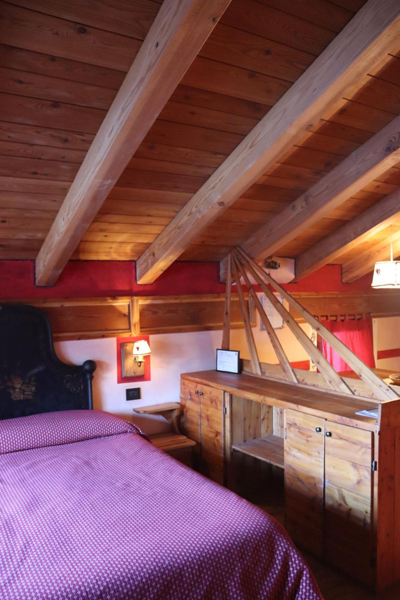 Agriturismo B&B Chevres A Cheval Charvensod Ngoại thất bức ảnh