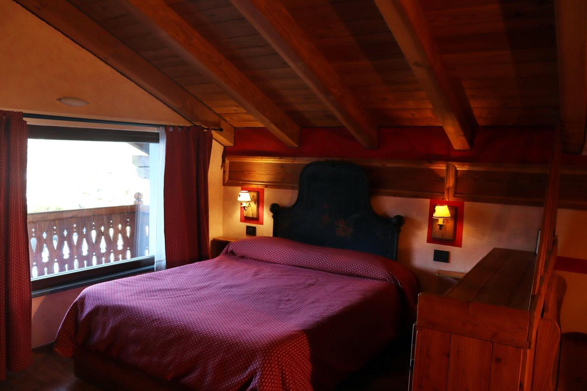 Agriturismo B&B Chevres A Cheval Charvensod Ngoại thất bức ảnh